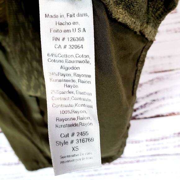 Anthropologie Left of Center Medora Thermal XS Olive Top Asymetrical Split Hem - Picture 8 of 8